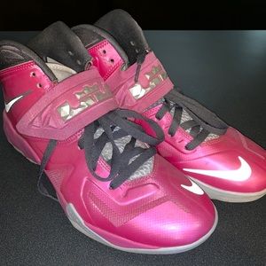 Nike Lebron James - Pink
